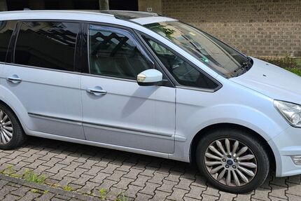 Ford Galaxy 253.000 km 6.900 &euro; Stuttgart 70435