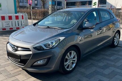 Hyundai i30 73.000 km 8.500 &euro; Böblingen 71034