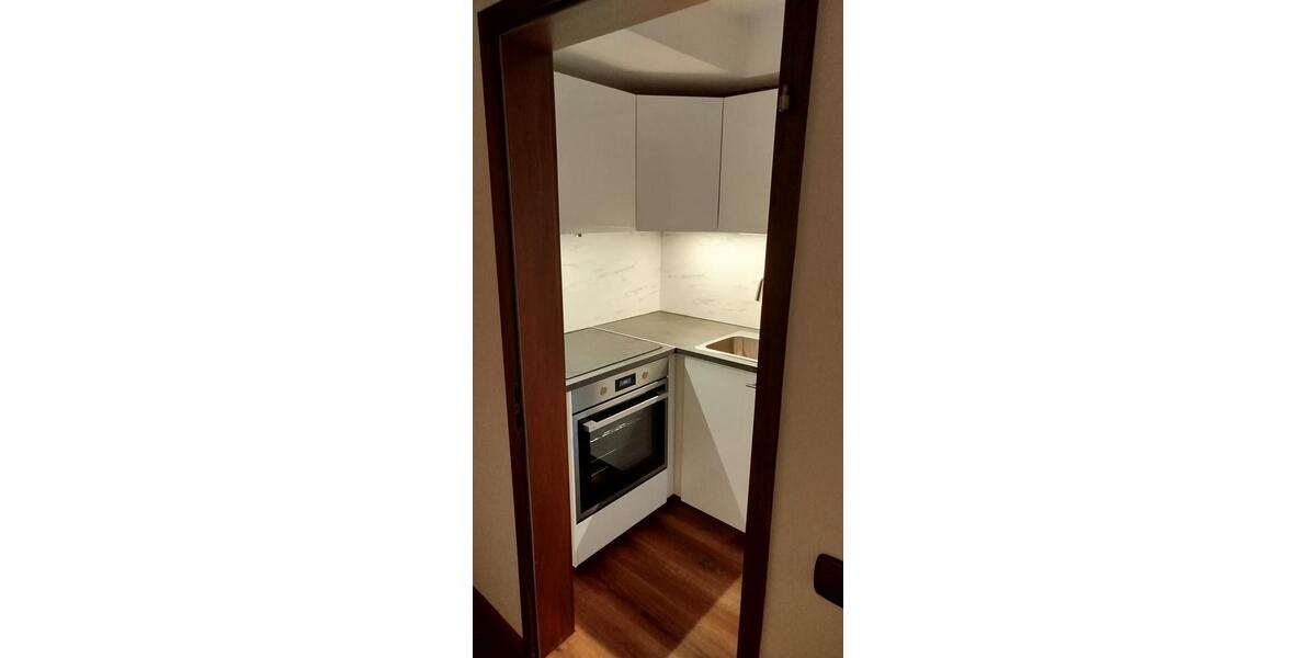 Erdgeschoßwohnung Böblingen - 3 Zimmer, 77 m&sup2;, 1.150&euro; | Angebot:24756195