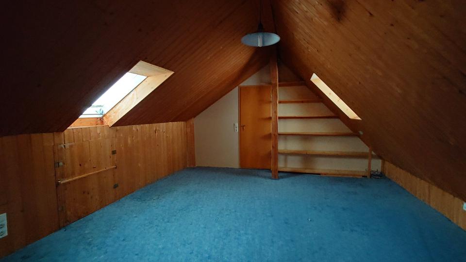 Bauernhaus, Landhaus Gomaringen - 8 Zimmer, 263 m&sup2;, 790.000&euro; | Angebot:25612412