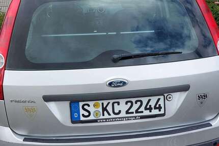 Ford Fiesta 71.000 km 3.500 &euro; Stuttgart, Landeshauptstadt 70329