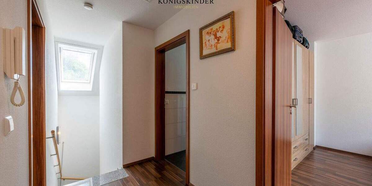 Doppelhaushälfte Reutlingen - Sondelfingen Sondelfingen - 6 Zimmer, 187 m&sup2;, 949.000&euro; | Angebot:25676032