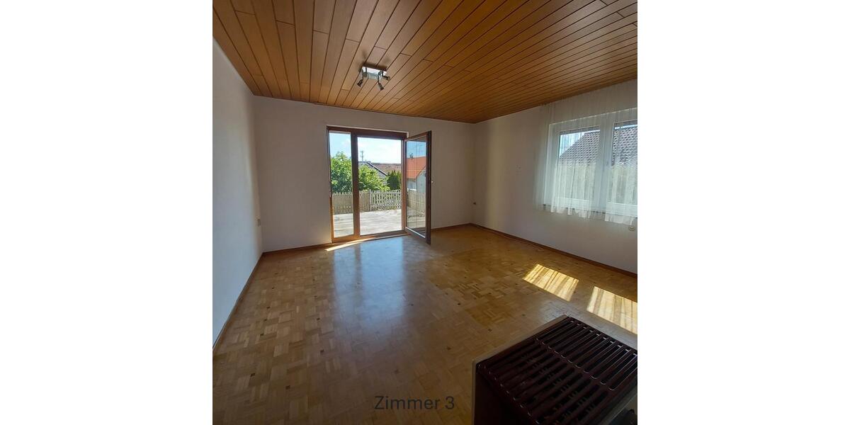 Mehrfamilienhaus, Wohnhaus Bad Urach - 9 Zimmer, 228 m&sup2;, 308.000&euro; | Angebot:27220362