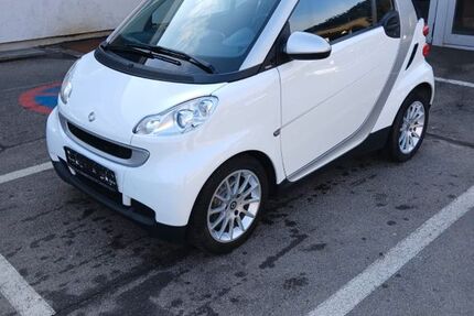 Smart ForTwo 77.000 km 5.100 &euro; Burladingen 72393