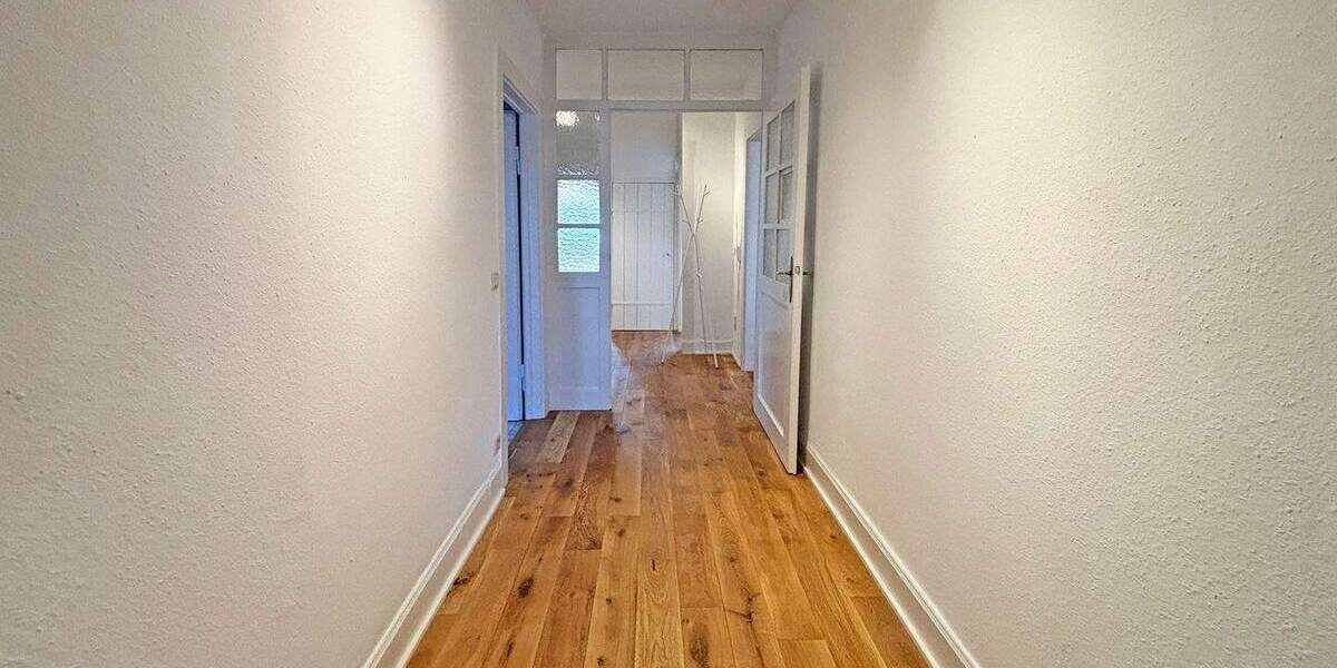 Etagenwohnung Stuttgart Sonnenberg - 4 Zimmer, 108 m&sup2;, 2.150&euro; | Angebot:25704687