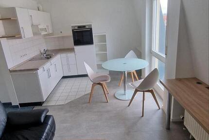 Wohnung Stuttgart Bad Cannstatt - 2 Zimmer, 33 m&sup2;, 780&euro; | Angebot:25894882