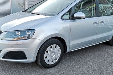 Seat Alhambra 285.000 km 5.650 &euro; Ofterdingen 72131