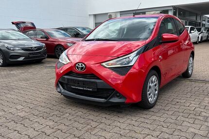 Toyota Aygo (X) 83.647 km 7.495 &euro; Stuttgart 70597