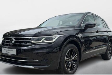 VW Tiguan 33.898 km 33.930 &euro; Stuttgart-Wangen 70188