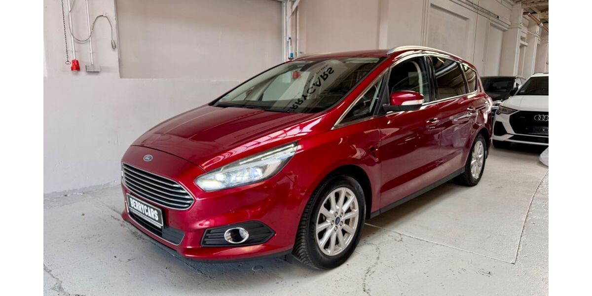 Ford S-Max 132.000 km 9.990 &euro; Gärtringen 71116