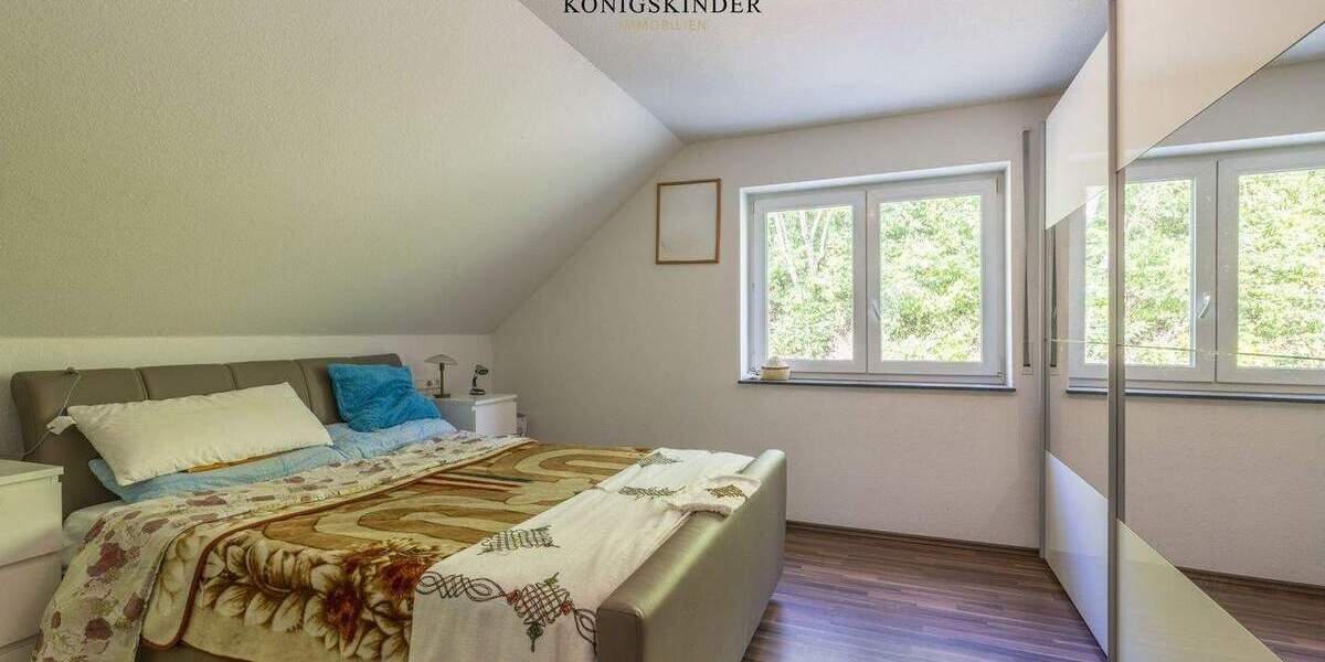 Doppelhaushälfte Reutlingen - Sondelfingen Sondelfingen - 6 Zimmer, 187 m&sup2;, 949.000&euro; | Angebot:25676032