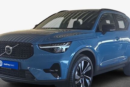 Volvo XC40 31.903 km 37.400 &euro; Stuttgart 70190