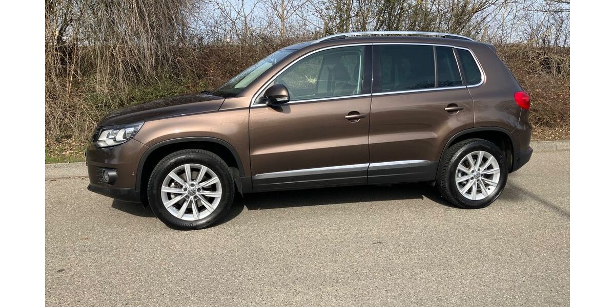 VW Tiguan 66.000 km 9.990 &euro; Stuttgart 70567