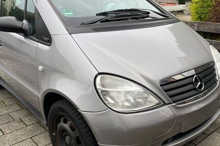 Mercedes-Benz A 160 86.300 km 950 &euro; Tübingen 72072