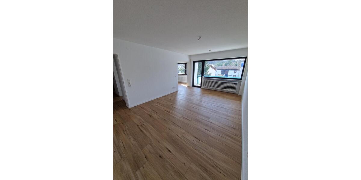 Etagenwohnung Mössingen - 2.5 Zimmer, 63 m&sup2;, 850&euro; | Angebot:25376644