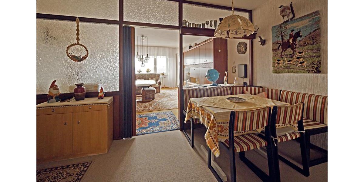 Etagenwohnung Nagold - 4.5 Zimmer, 84 m&sup2;, 325.000&euro; | Angebot:25537480