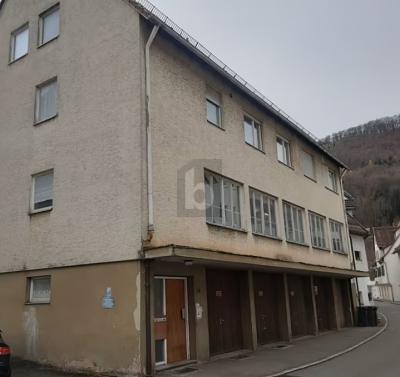IDEALE KOMBINATION AUS ARBEIT & LEBEN - Wohn- & Geschäftshaus Bad Urach | Angebot:27132775