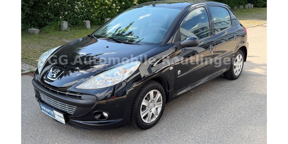Peugeot 206 127.175 km 3.199 &euro; Reutlingen 72766