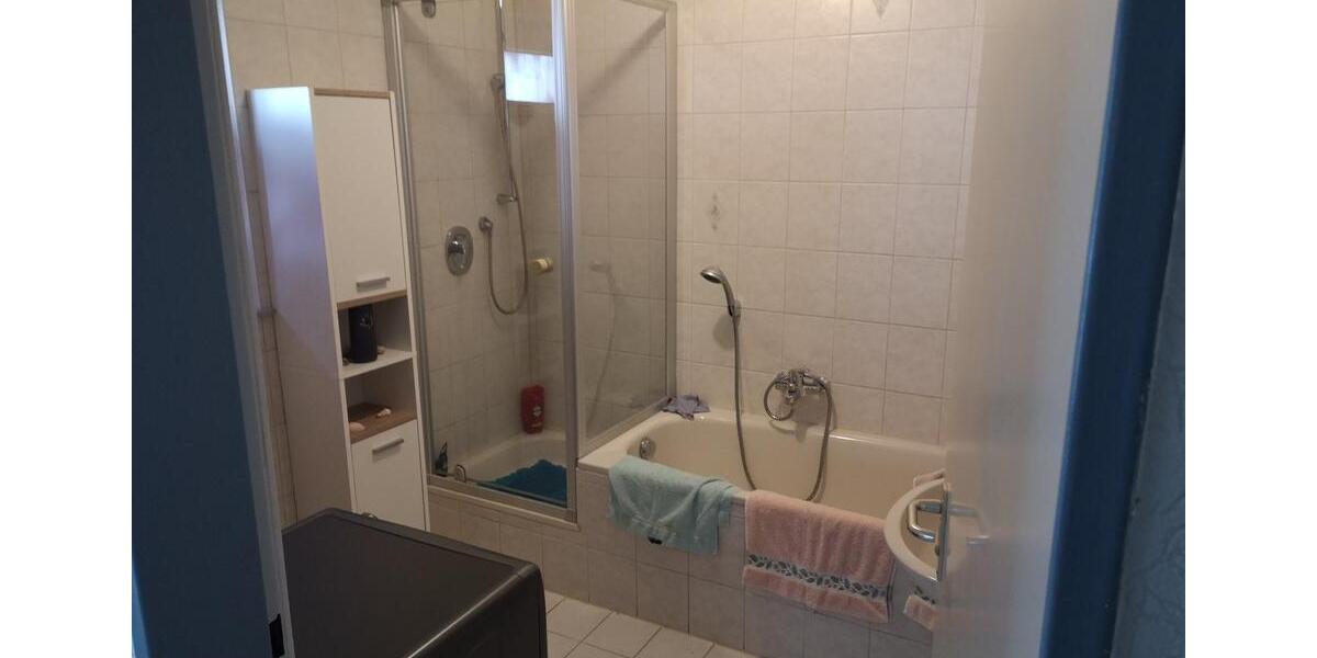 Einfamilienhaus Horb am Neckar - 7 Zimmer, 130 m&sup2;, 319.000&euro; | Angebot:26225581