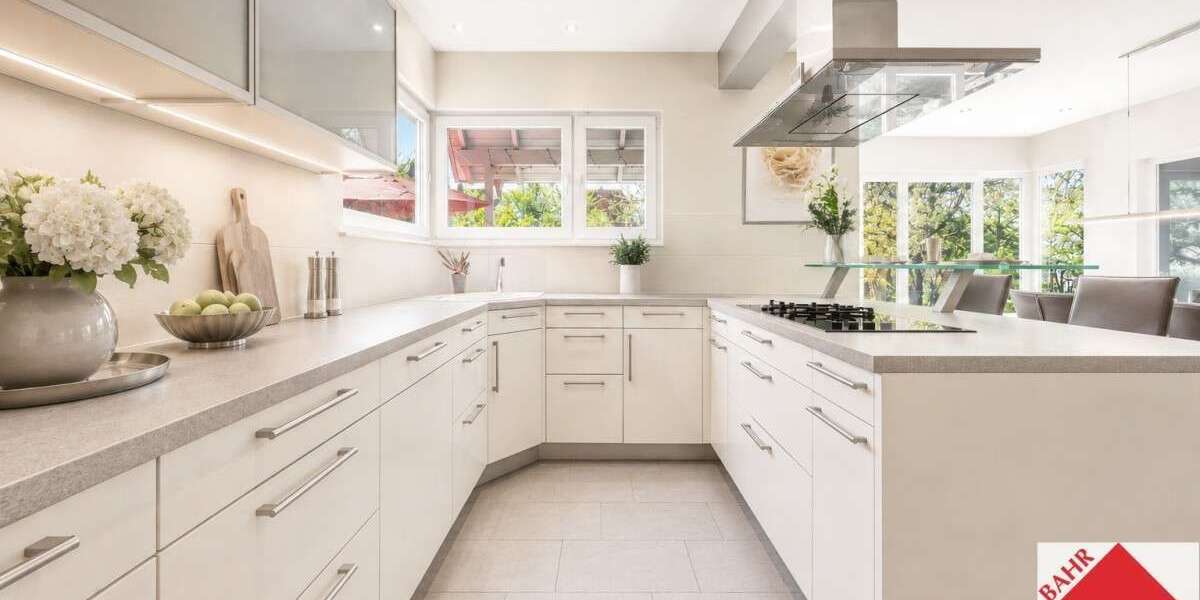 Einfamilienhaus Holzgerlingen - 7 Zimmer, 260 m&sup2;, 1.249.000&euro; | Angebot:26656602