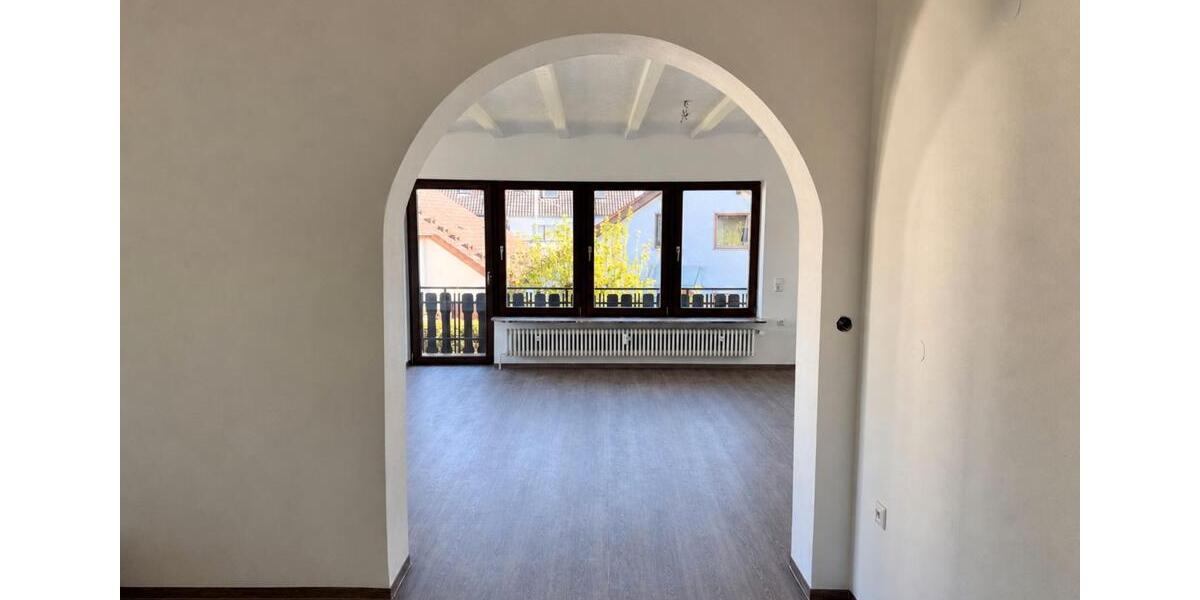 Etagenwohnung Pliezhausen - 4 Zimmer, 109 m&sup2;, 1.380&euro; | Angebot:26423371