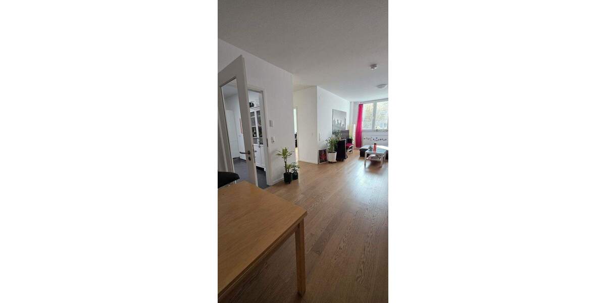 Etagenwohnung Sindelfingen Mitte - 9 Zimmer, 242 m&sup2;, 695.000&euro; | Angebot:25823345