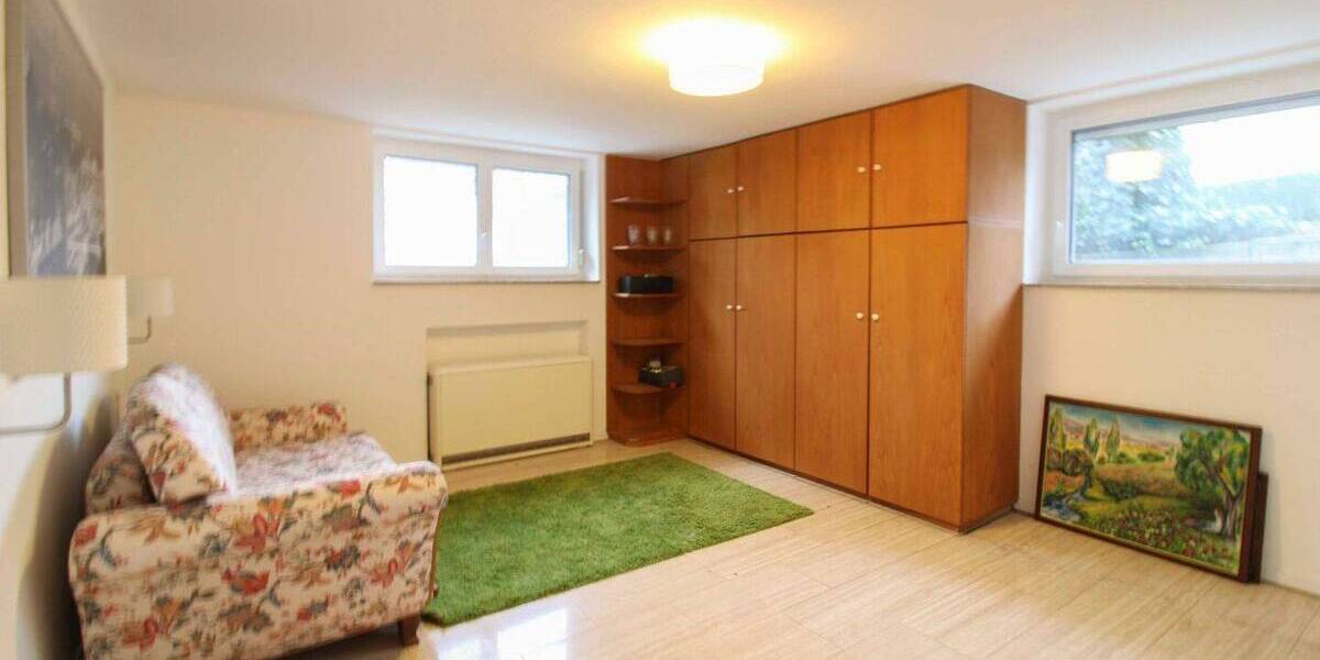 Mehrfamilienhaus, Wohnhaus Leinfelden-Echterdingen Musberg - 1 Zimmer, 322 m&sup2;, 940.000&euro; | Angebot:26513659