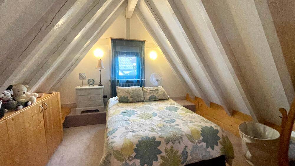 Mehrfamilienhaus, Wohnhaus Steinenbronn - 6 Zimmer, 190 m&sup2;, 2.650&euro; | Angebot:26290912