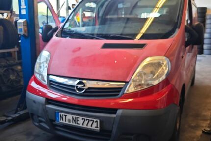 Opel Vivaro 396.717 km 1.999 &euro; Nürtingen 72622
