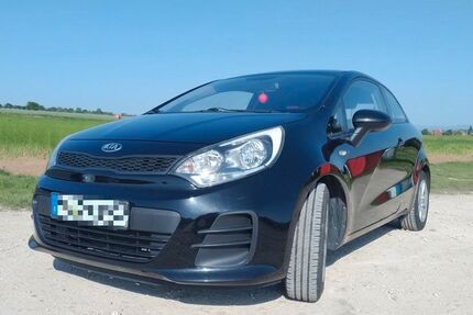 Kia Rio 121.500 km 4.990 &euro; Neuhausen auf den Fildern 73765