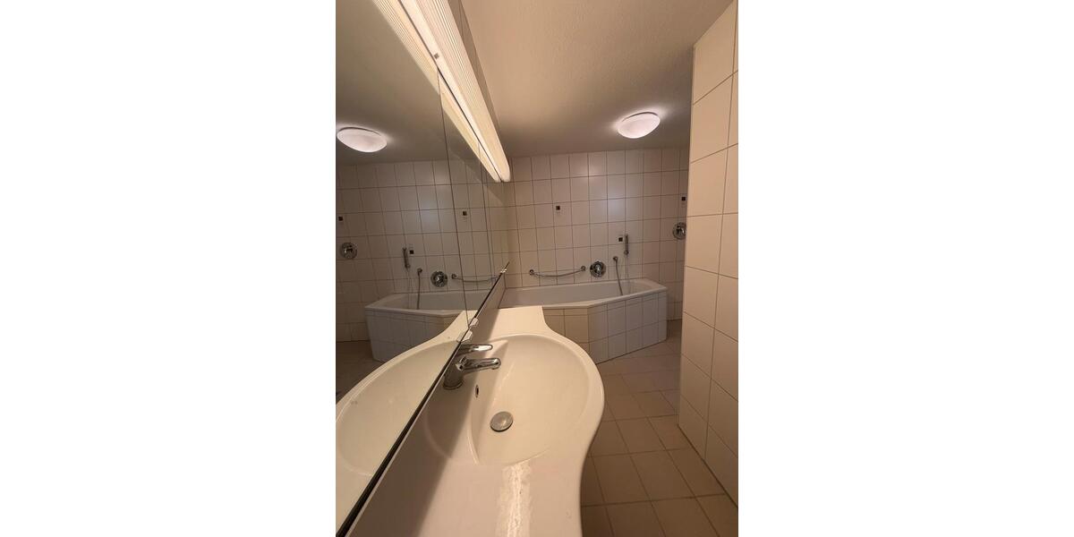 Etagenwohnung Hechingen - 3 Zimmer, 75 m&sup2;, 850&euro; | Angebot:25351948