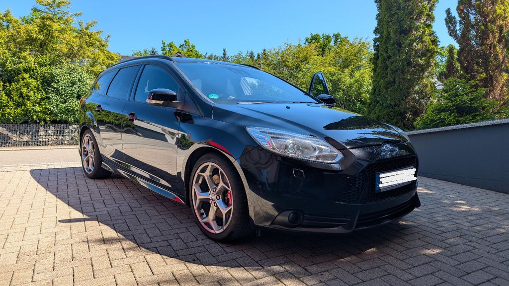 Ford Focus 225.000 km 6.990 &euro; Wildberg 72218