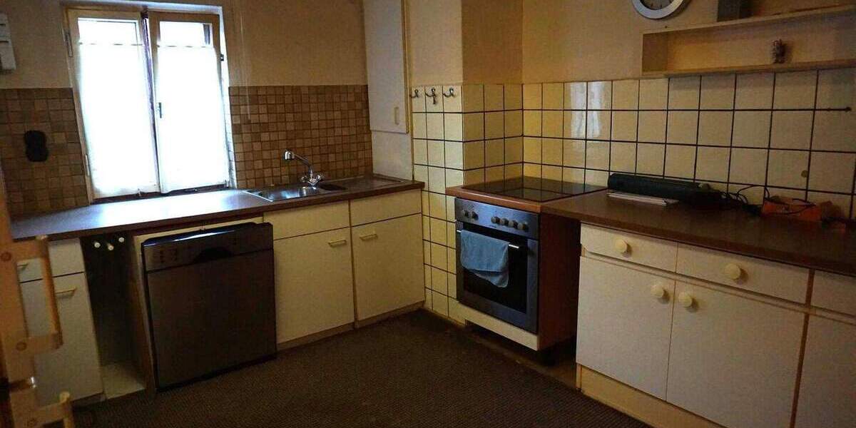 Einfamilienhaus Horb am Neckar Horb - 9 Zimmer, 180 m&sup2;, 149.000&euro; | Angebot:25746400