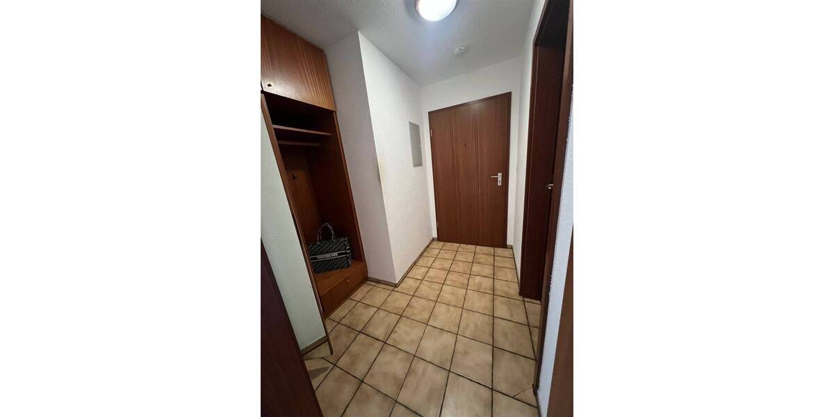 Etagenwohnung Dettingen an der Erms - 3 Zimmer, 70 m&sup2;, 245.000&euro; | Angebot:25678718