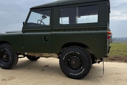 Land Rover Serie III 87.000 km 22.900 &euro; Stuttgart 70567