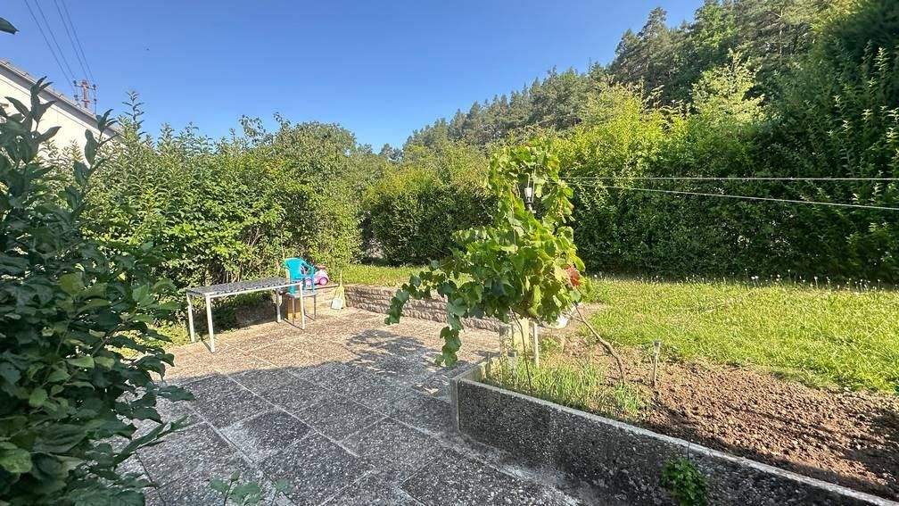 Mehrfamilienhaus, Wohnhaus Ostelsheim - 9 Zimmer, 210 m&sup2;, 649.000&euro; | Angebot:25737007