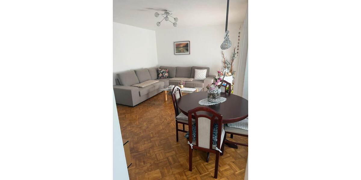 Etagenwohnung Nürtingen - 4 Zimmer, 84 m&sup2;, 360.000&euro; | Angebot:27168908