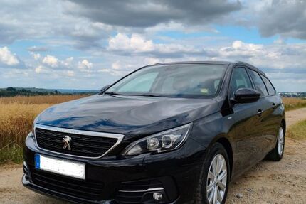 Peugeot 308 155.000 km 6.000 &euro; Nürtingen 72622