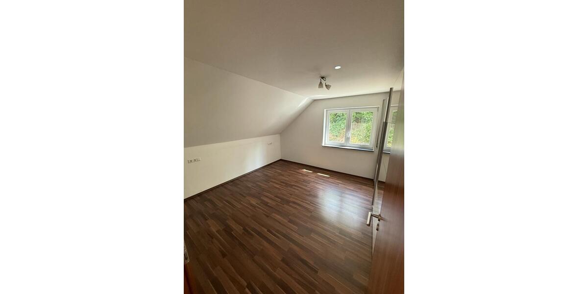 Doppelhaushälfte Reutlingen Sondelfingen - 2 Zimmer, 187 m&sup2;, 849.000&euro; | Angebot:26978129