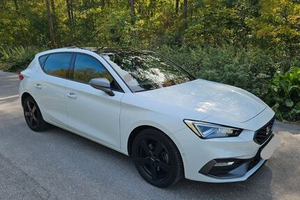 Seat Leon 97.000 km 17.000 &euro; Stuttgart 70565