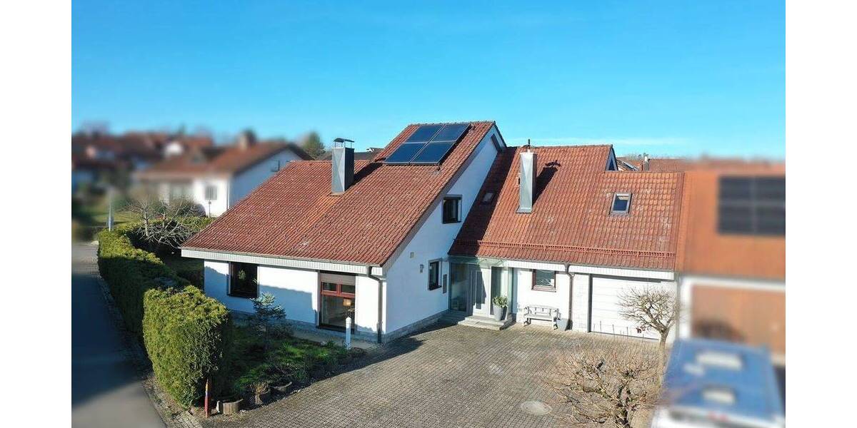Einfamilienhaus Hechingen - 9 Zimmer, 220 m&sup2;, 650.000&euro; | Angebot:26029373