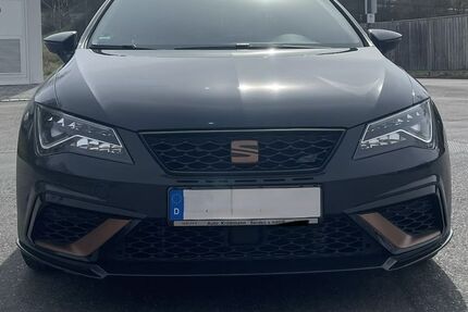 Seat Leon 60.535 km 29.499 &euro; Pfullingen 72793