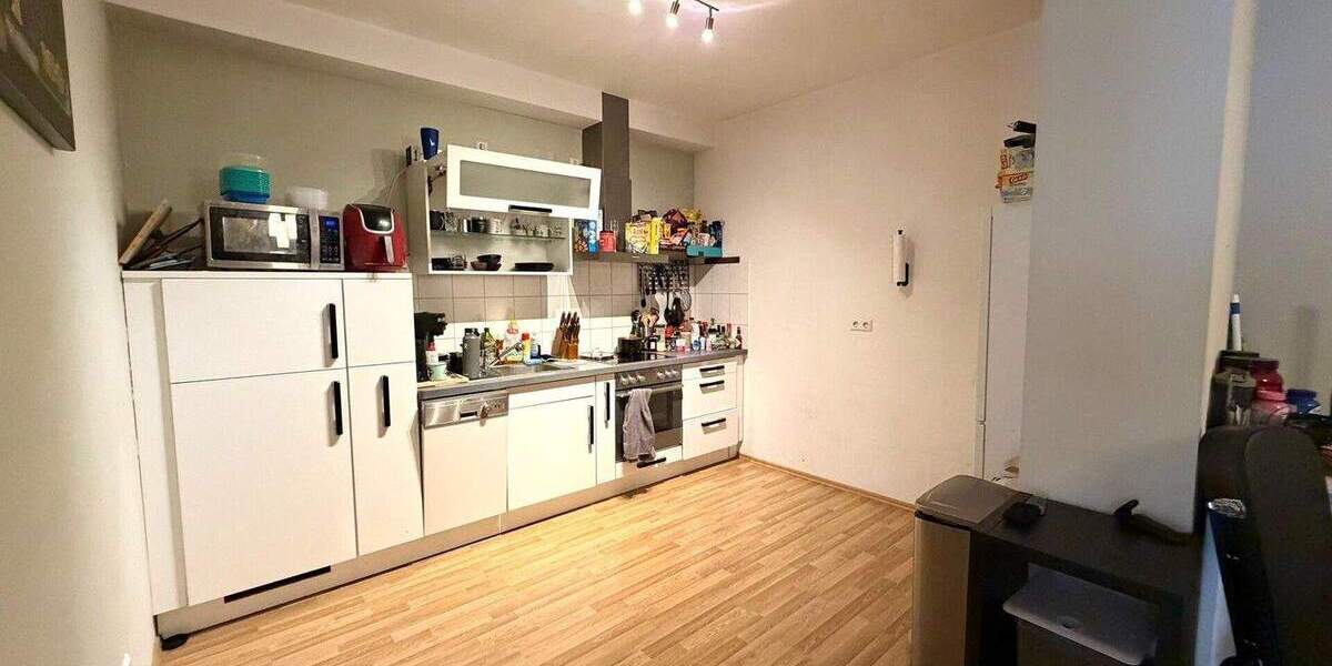 Etagenwohnung Stuttgart / Stuttgart-West West - 3 Zimmer, 105 m&sup2;, 1.745&euro; | Angebot:25746254