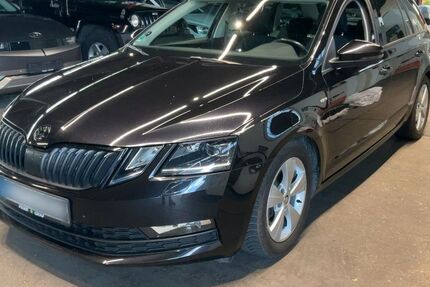 Skoda Octavia 140.000 km 15.980 &euro; Pfullingen 72793