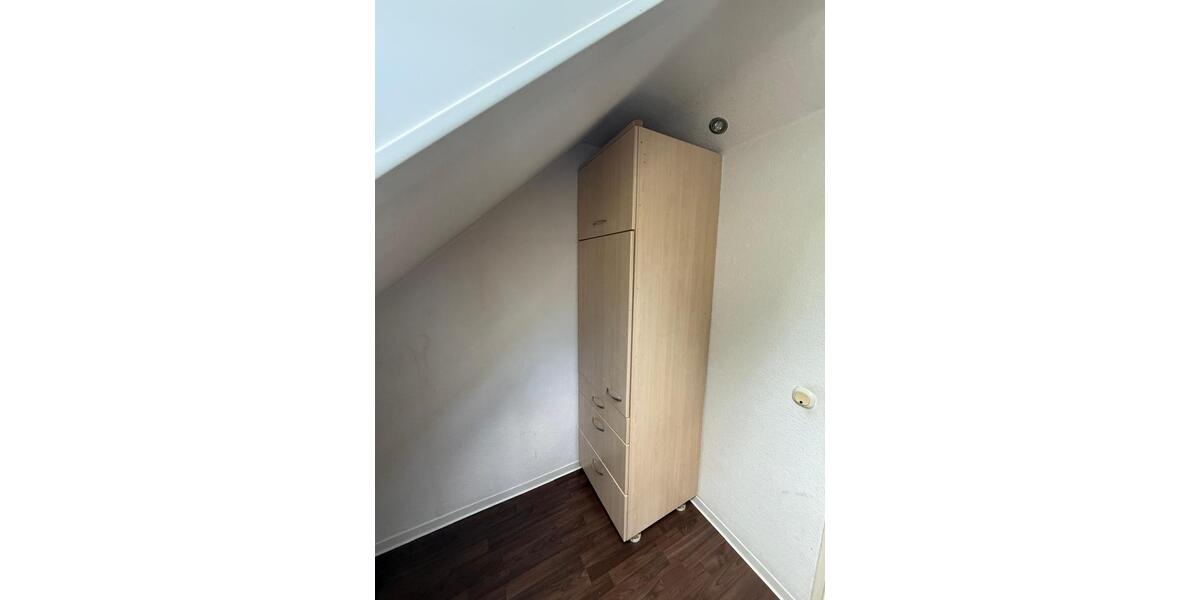 Dachgeschoßwohnung Neckartenzlingen - 1.5 Zimmer, 30 m&sup2;, 85.000&euro; | Angebot:27185793