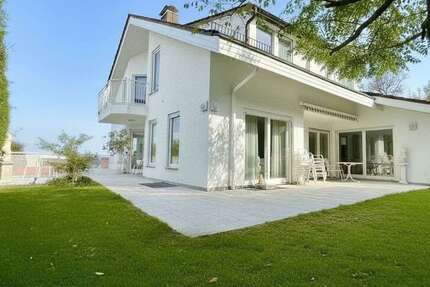 Haus Weil der Stadt - 9.5 Zimmer, 330 m&sup2;, 975.000&euro; | Angebot:26032529