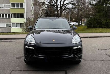 Porsche Cayenne 175.800 km 31.450 &euro; Böblingen 71034