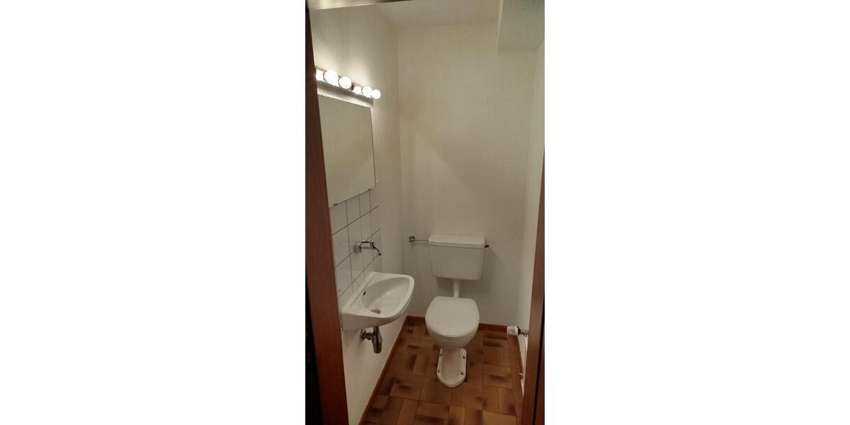 Erdgeschoßwohnung Böblingen - 3 Zimmer, 77 m&sup2;, 1.150&euro; | Angebot:24756195