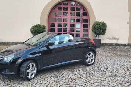 Opel Tigra 166.000 km 2.600 &euro; Haigerloch 72401