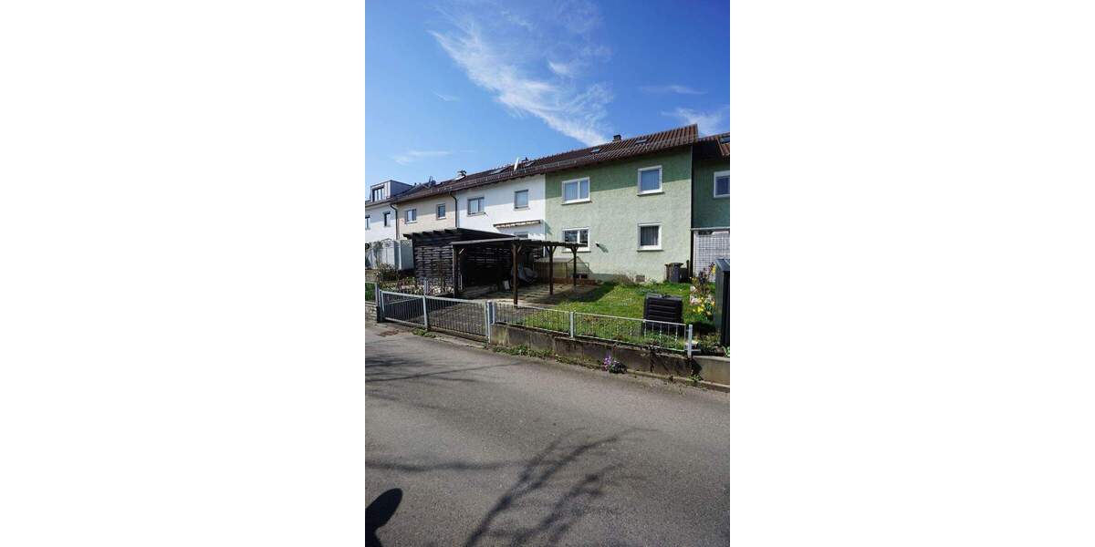 Reihenmittelhaus Reutlingen Römerschanze - 4 Zimmer, 86 m&sup2;, 265.000&euro; | Angebot:25915986